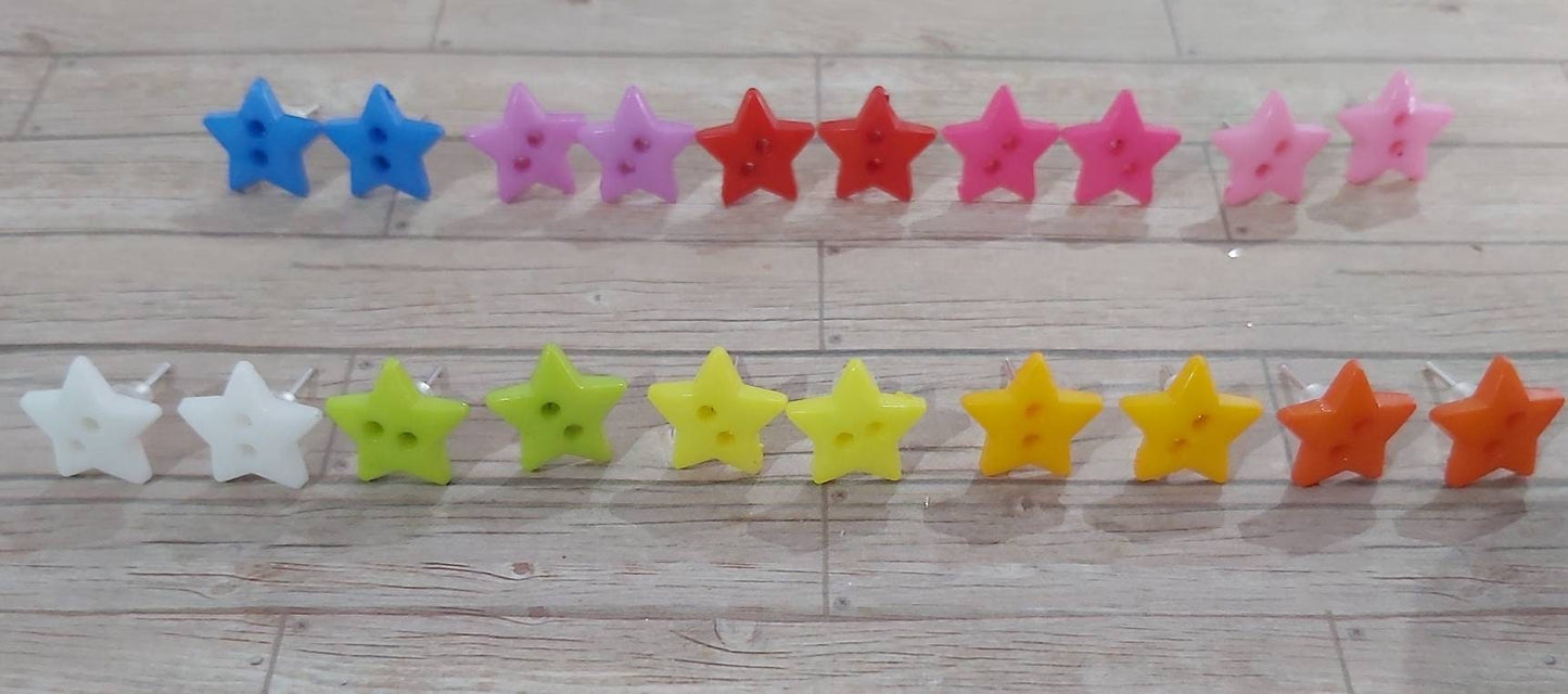 Kawaii , harajuku Cute star button earrings.
