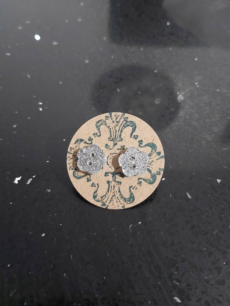 Cute glittery flower button stud earrings