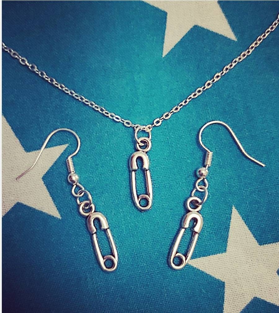 Safety Pin Crafters Tibetan jewellery set
