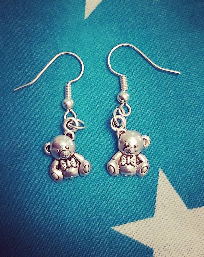 Teddy bear necklace and earrings.