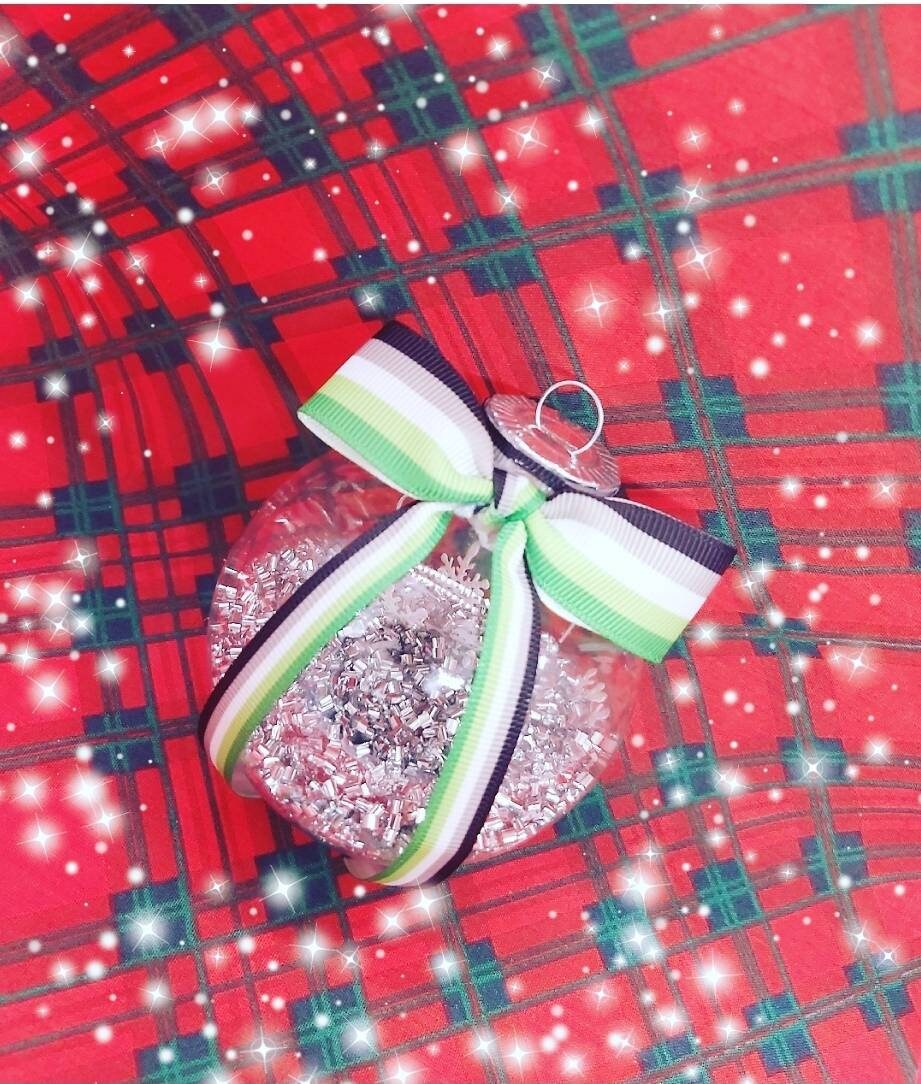 Aromantic Baubles Christmas Decoration