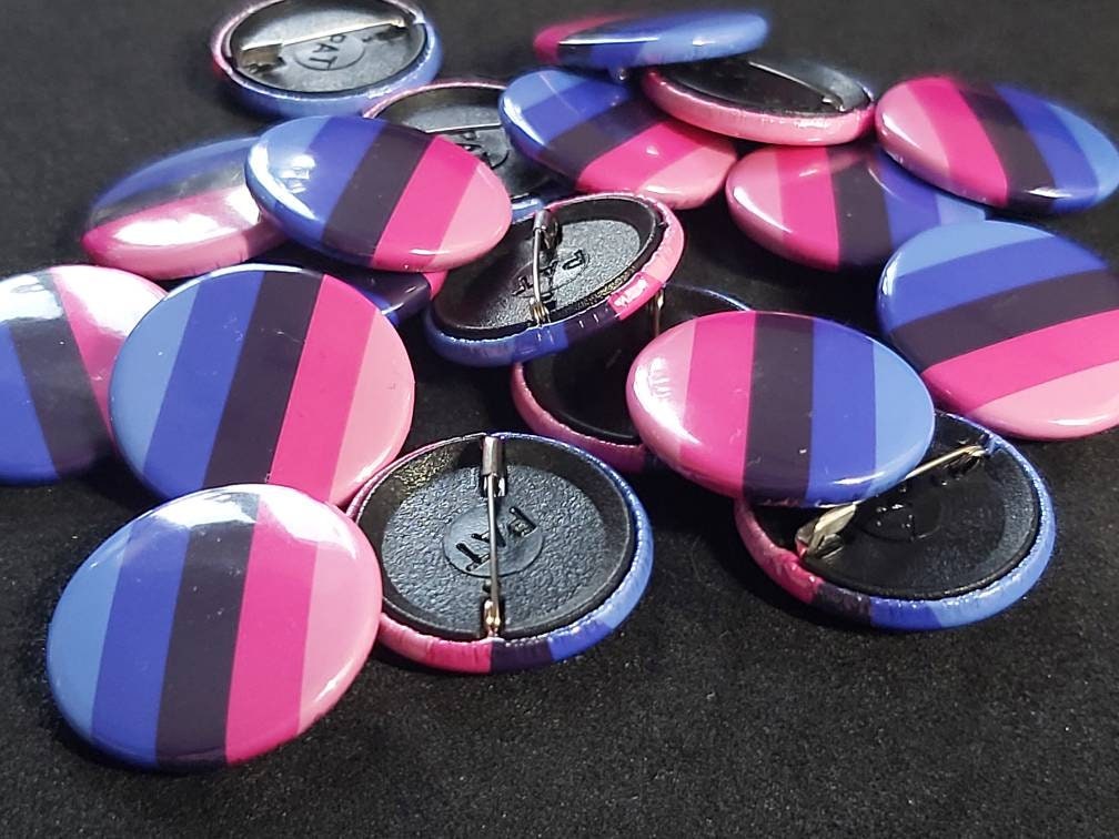 Omnisexual lgbtqi+ pride pin